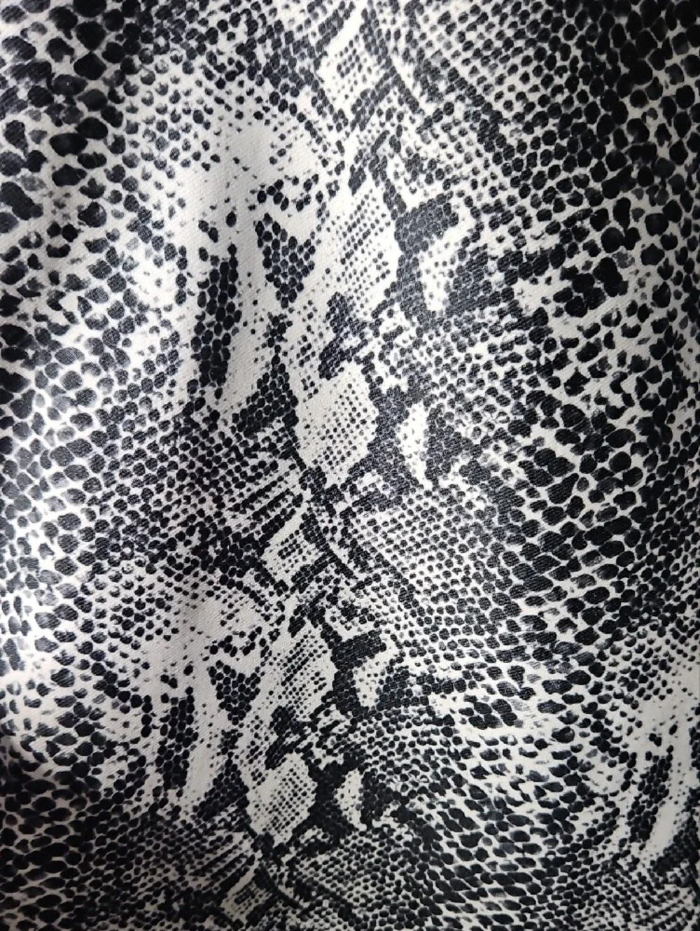 Katherine Barclay Black & Cream Snake Print Pencil Skirt 10